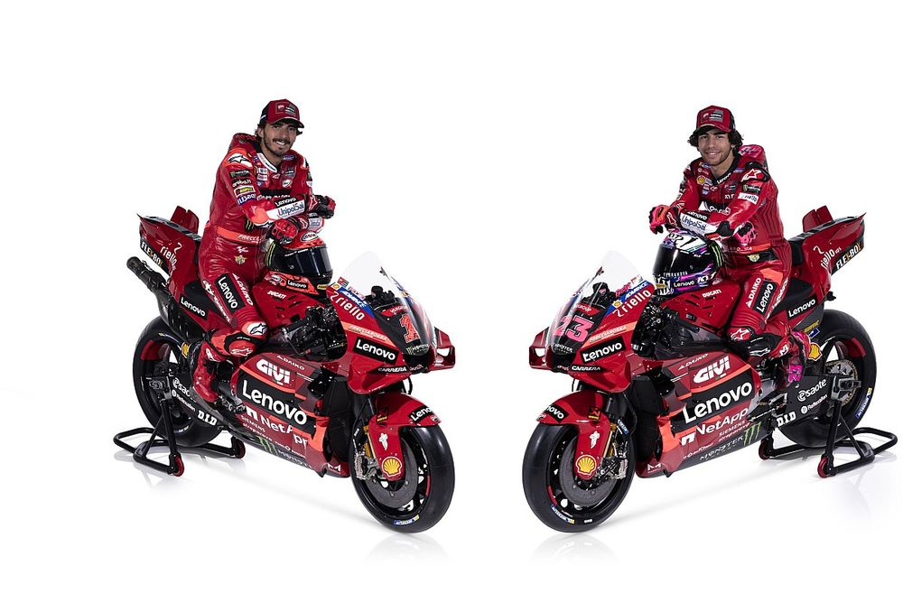 Name:  Ducati Lenovo Team.jpg
Views: 436
Size:  97.8 KB