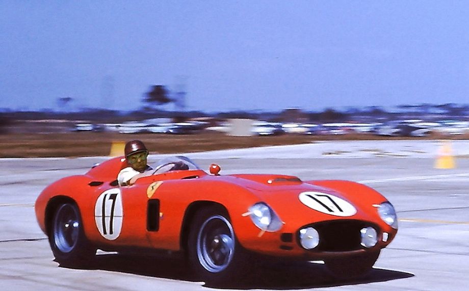 Name:  1956 - Juan-Manuel Fangio, Ferrari 860 Monza.jpg
Views: 283
Size:  73.1 KB