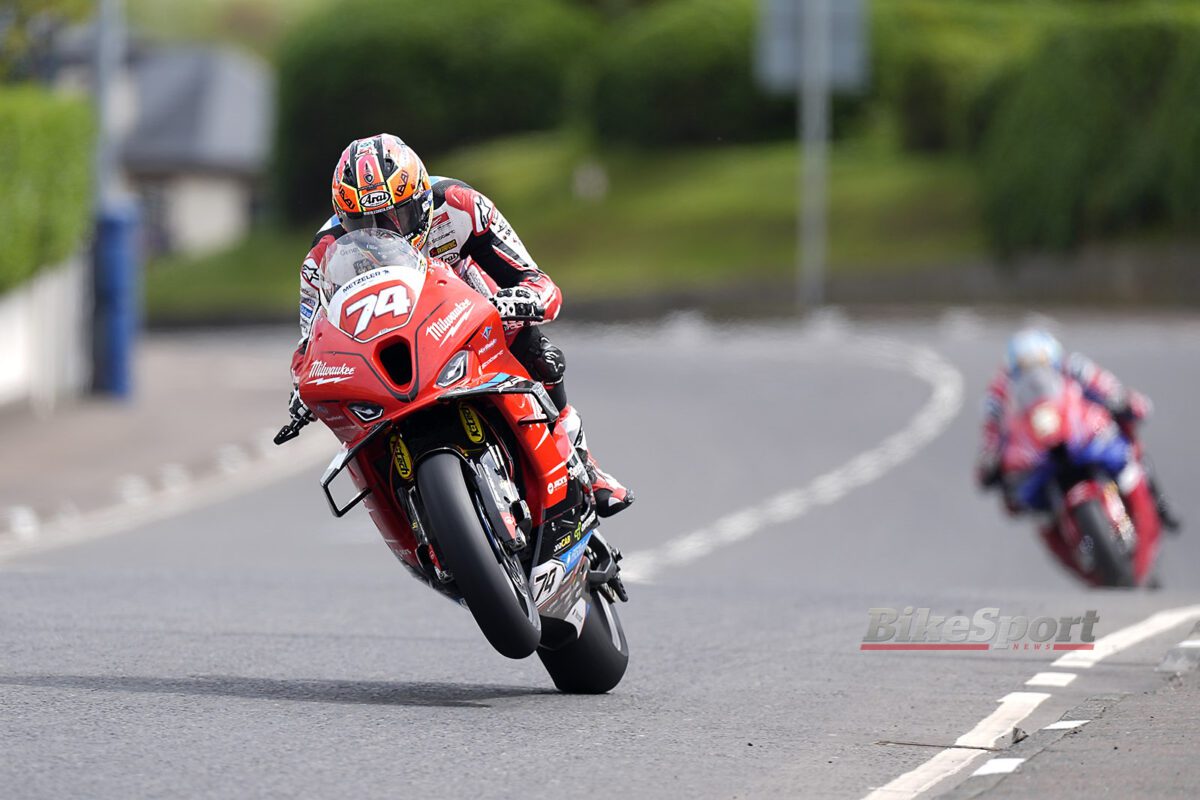 Name:  Todd NW200 Superstock.jpg
Views: 92
Size:  107.6 KB