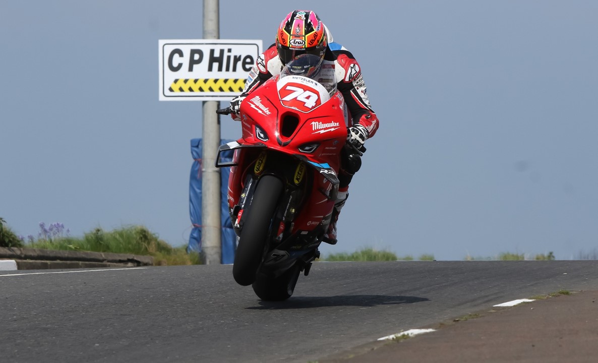 Name:  Todd NW200 Superstock 2.jpg
Views: 5
Size:  113.4 KB