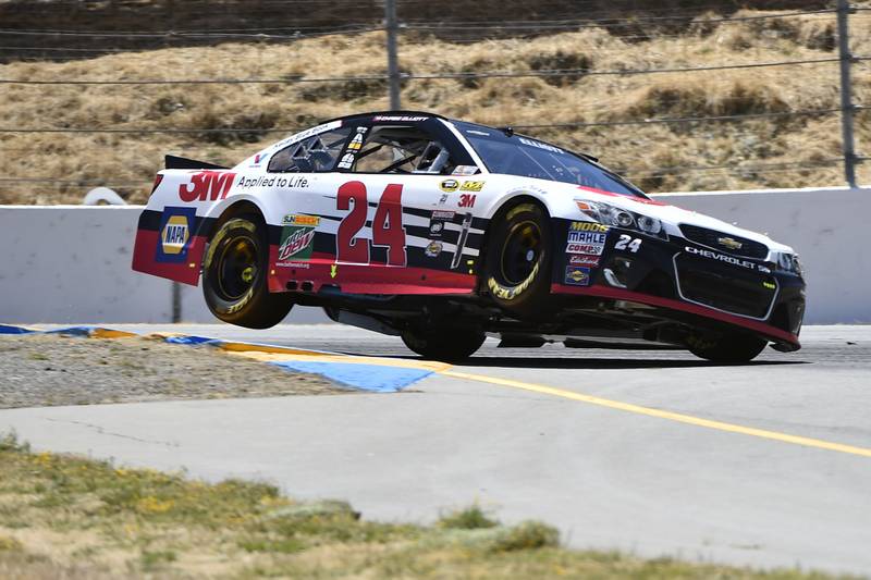 Name:  Chase-Elliott-NASCAR-road-course-Sonoma-2016-Jumping-Curb.jpg
Views: 543
Size:  85.0 KB