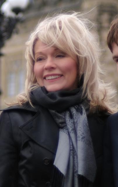 Name:  Candice_Bergen_2014.jpg
Views: 418
Size:  28.1 KB