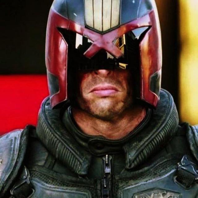 Name:  judgedredd.0.jpg
Views: 453
Size:  48.1 KB