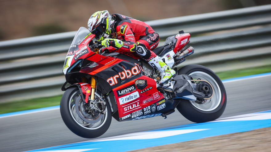 Name:  WSBK Jerez 06 Alvaro Bautista.jpg
Views: 277
Size:  149.0 KB