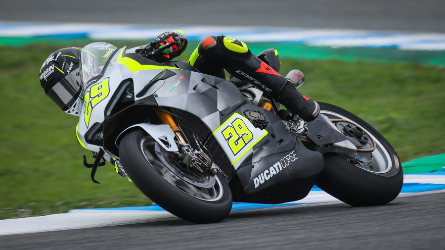 Name:  WSBK Jerez 09 Andrea Iannone.jpg
Views: 279
Size:  119.0 KB