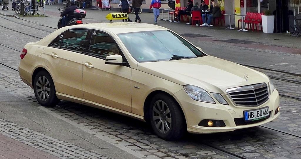 Name:  2013_Mercedes-Benz_E-Class_(W212)_taxicab.jpg
Views: 251
Size:  101.5 KB