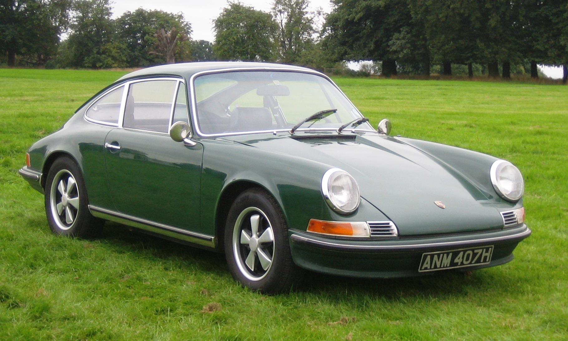 Name:  Porsche_911E_ca_1969.jpg
Views: 428
Size:  540.7 KB