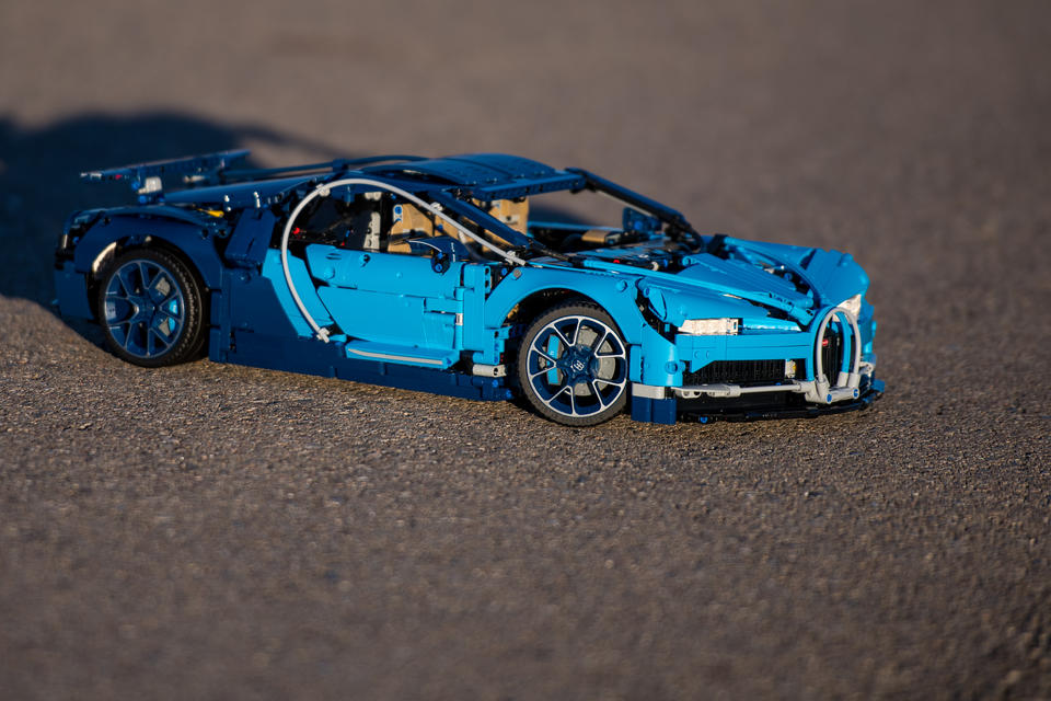 Name:  Lego Bugatti-5.jpg
Views: 802
Size:  104.3 KB