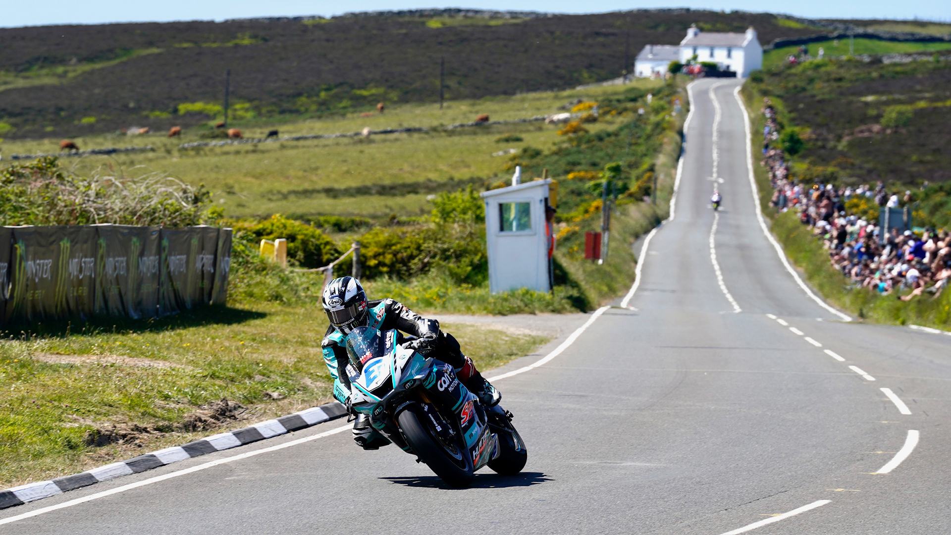 Name:  Michael Dunlop Supersport 1.jpg
Views: 179
Size:  1.09 MB