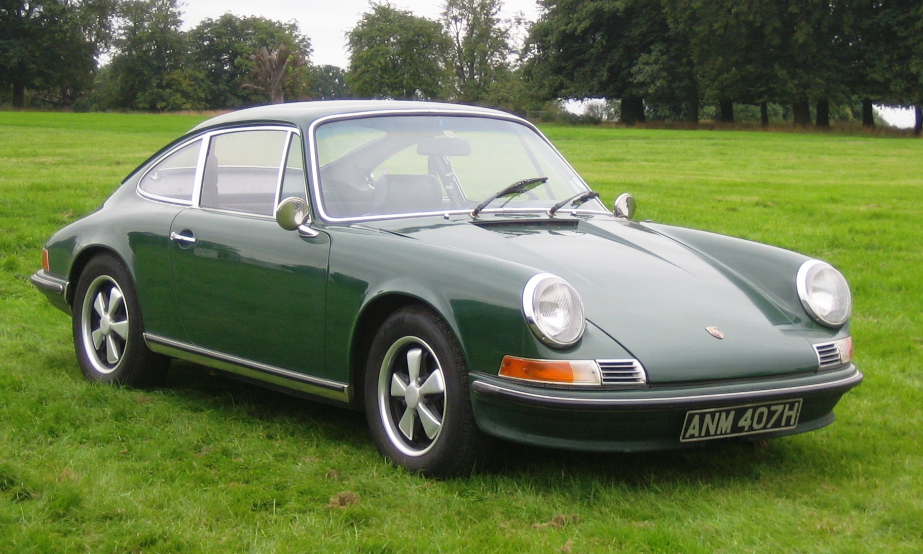 Name:  Porsche_911E_ca_1969.jpg
Views: 441
Size:  540.7 KB
