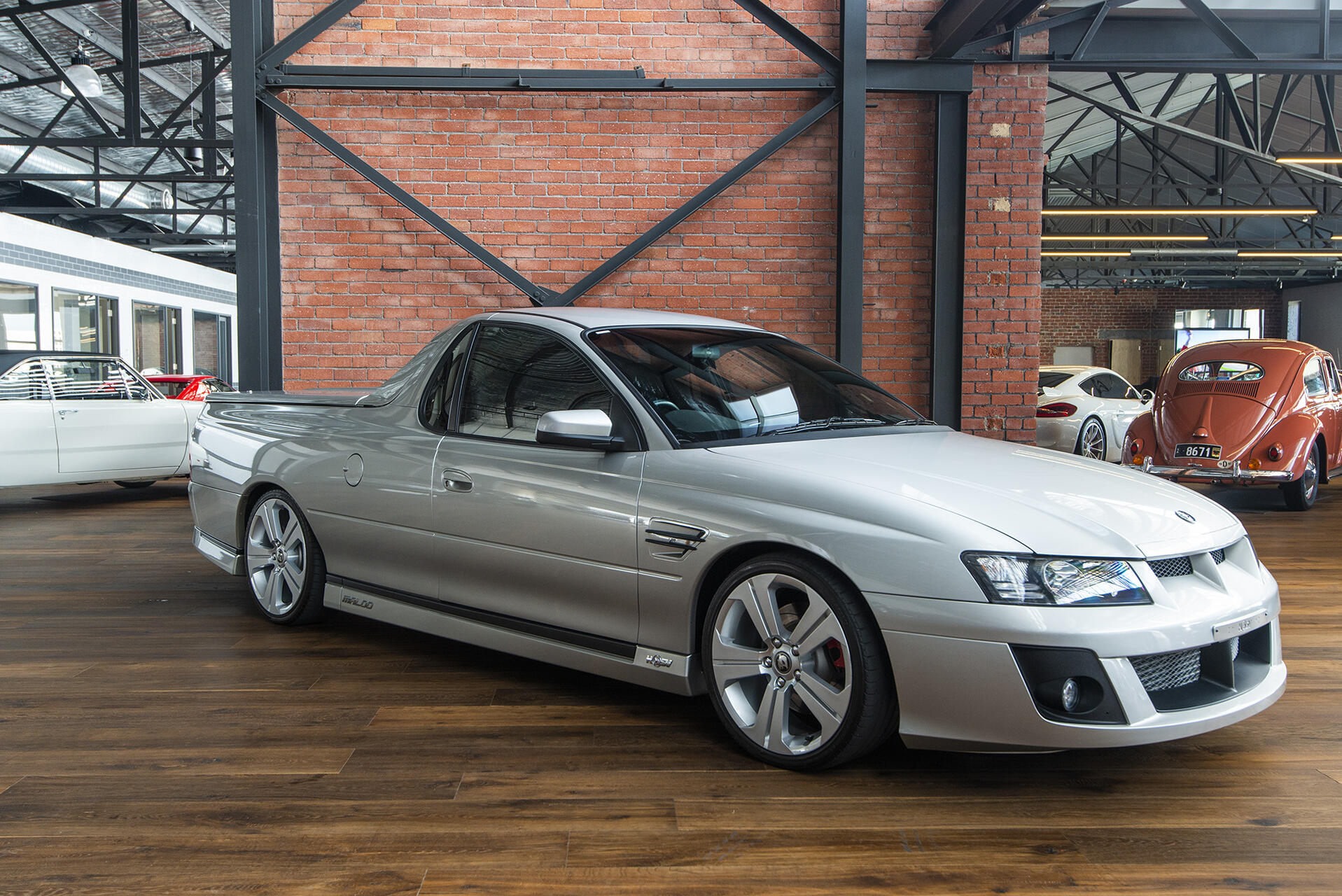 Name:  HSV-Maloo-silver-1.jpg
Views: 331
Size:  489.2 KB