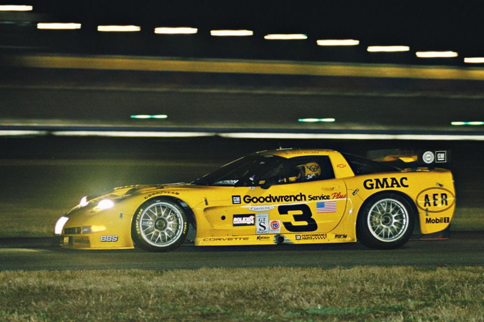 Name:  Dale-Earnhardt-Sr.-@-2001-Daytona-24-No.-3-C5-R-Corvette-Mattox-photo-1.jpg
Views: 1068
Size:  84.9 KB