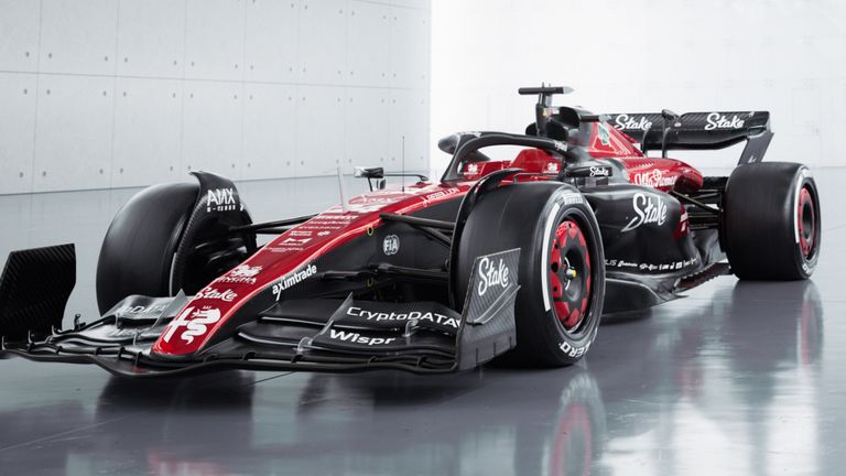 Name:  skysports-alfa-romeo-f1-launch_6048999.jpg
Views: 351
Size:  46.6 KB