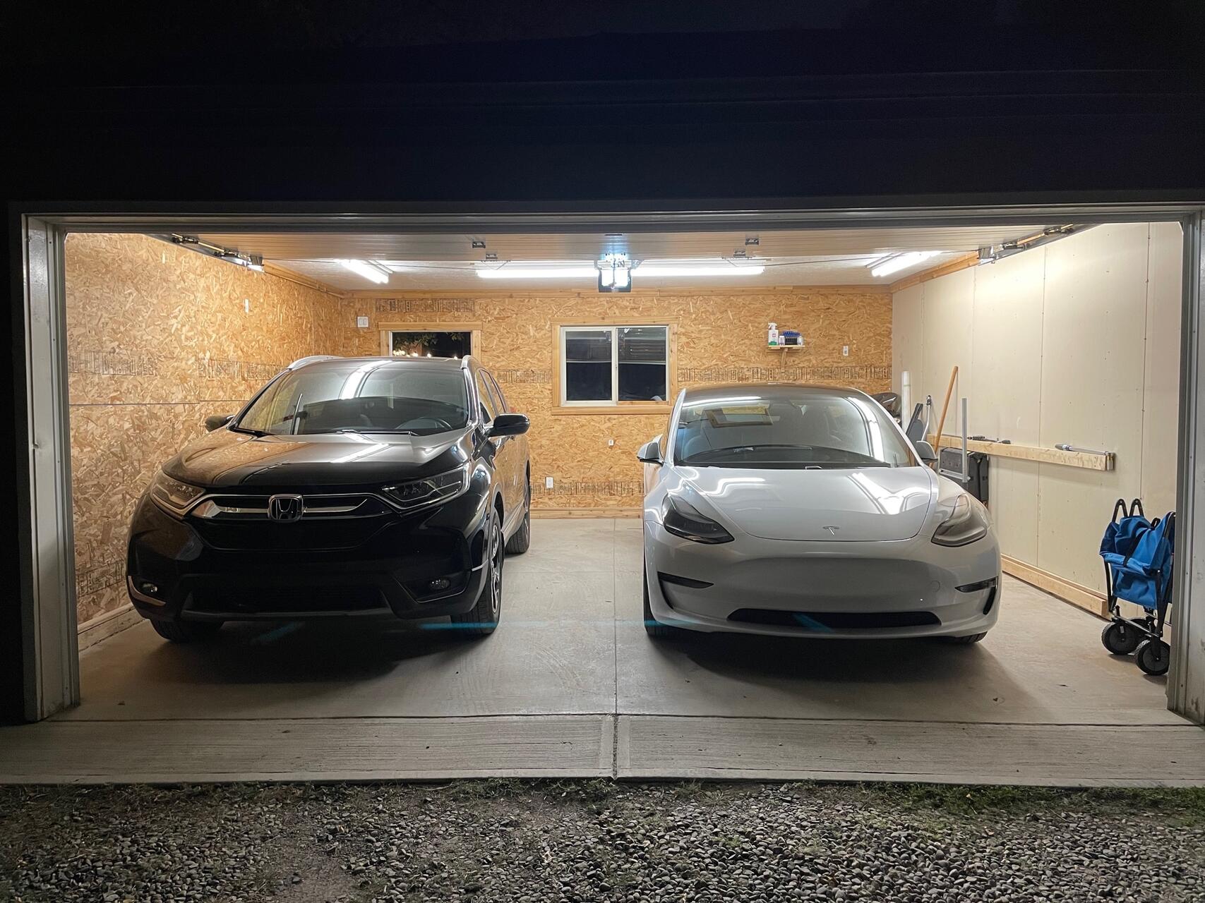 Name:  TESLA AND CRV.jpg
Views: 338
Size:  315.8 KB