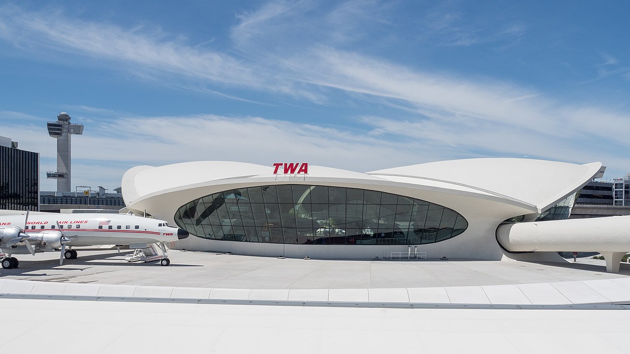 Name:  1280px-TWA_Hotel_at_JFK_Airport,_New_York_City_20190521-jag9889.jpg
Views: 197
Size:  125.0 KB