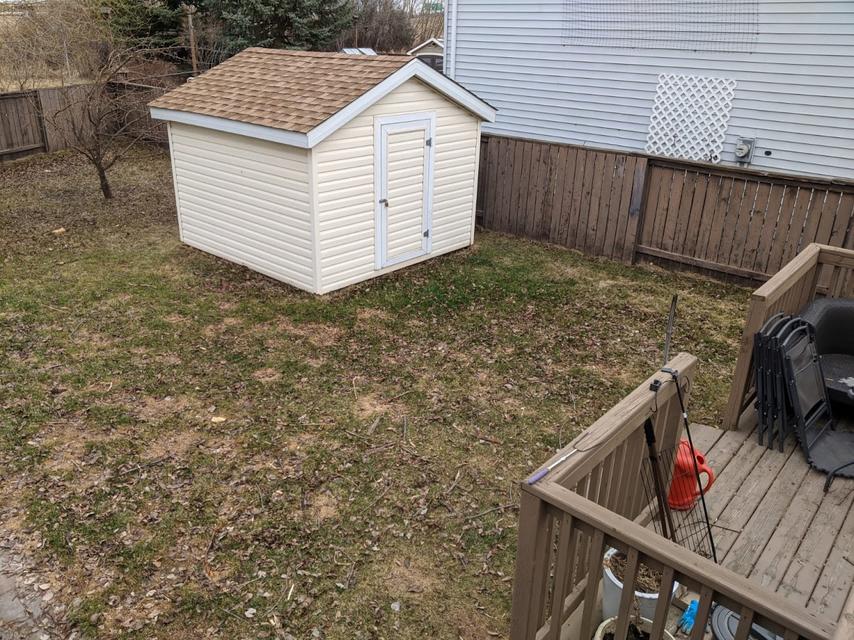 Name:  shed before.jpg
Views: 570
Size:  138.3 KB